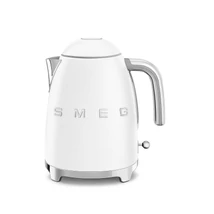 SMEG VÍZFORRALÓ, 50-es évek retro design, 1,7 liter, 2400 W, matt fehér